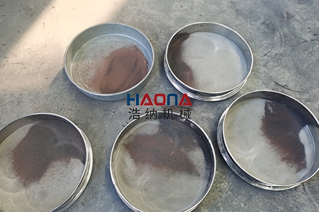 深度解析锂电池极片脱粉设备的工作原理与行业价值